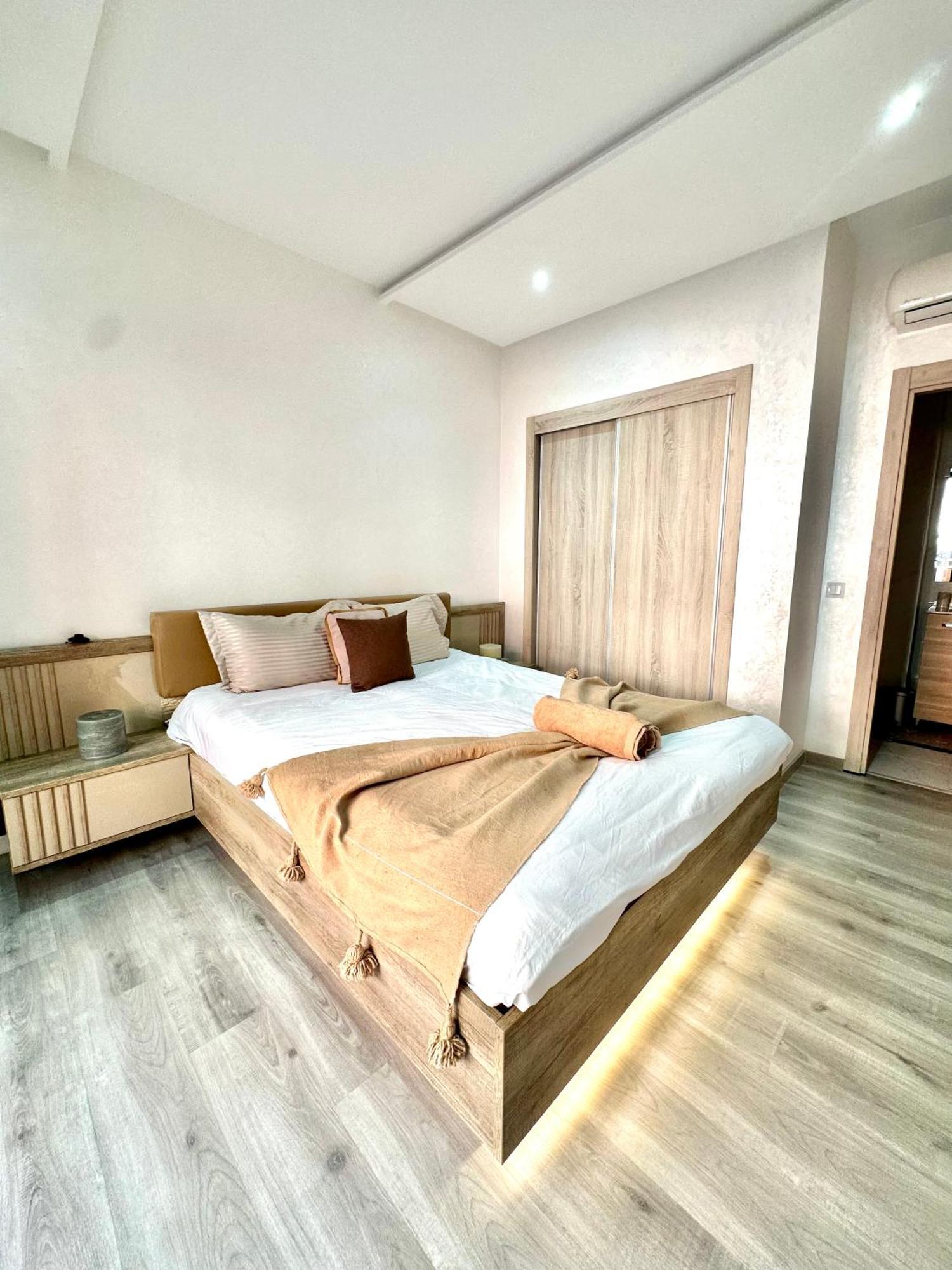 Condo In Marrakech With Pool Marrakesh Exterior photo